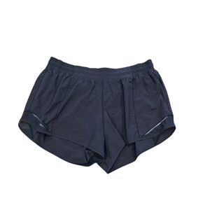 Lululemon Size 14 Tall Hotty Hot Short II